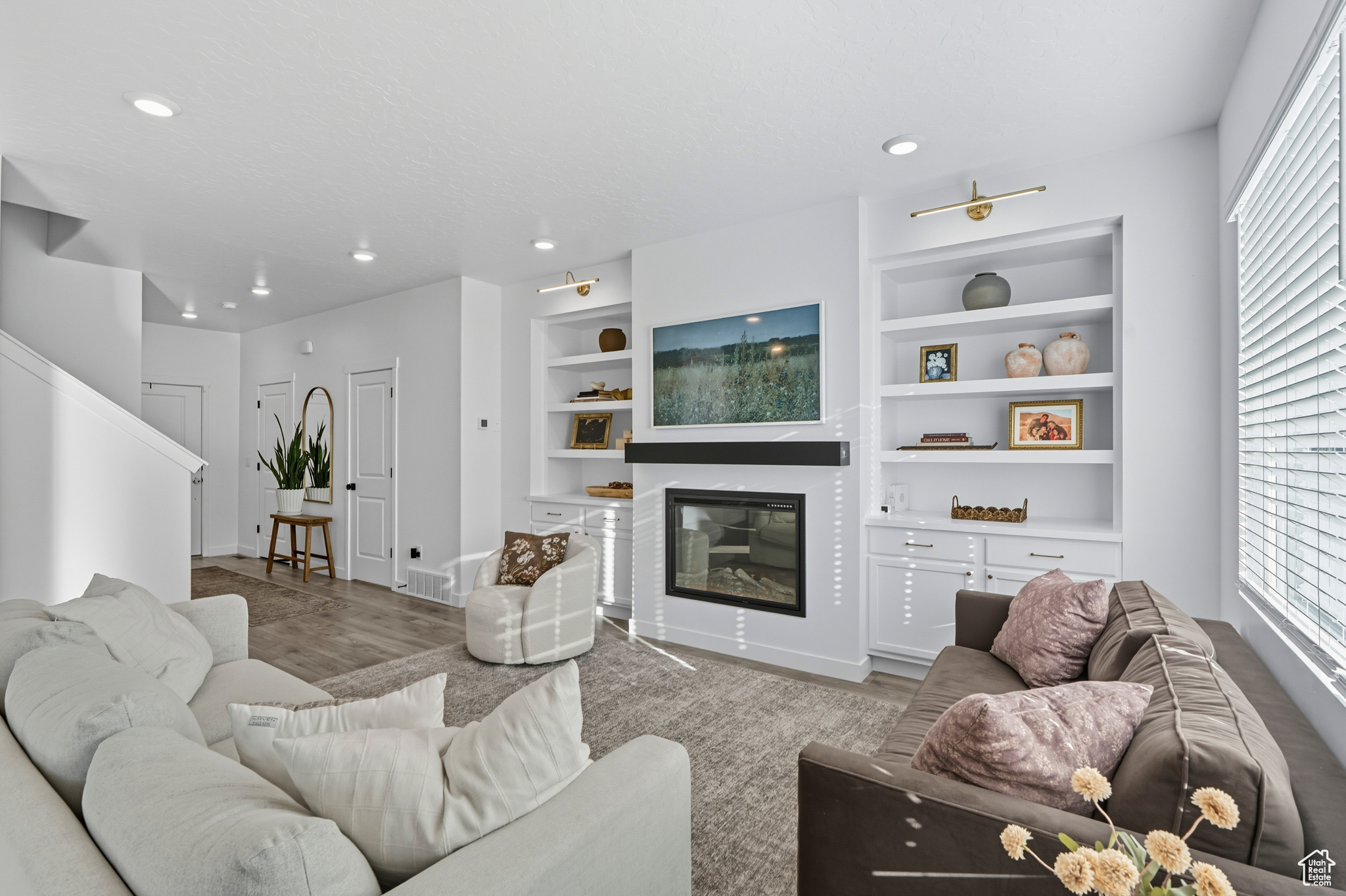 COLD SPRING RANCH - Residential