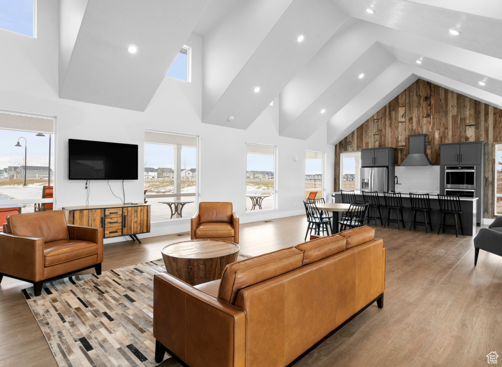 COLD SPRING RANCH - Residential