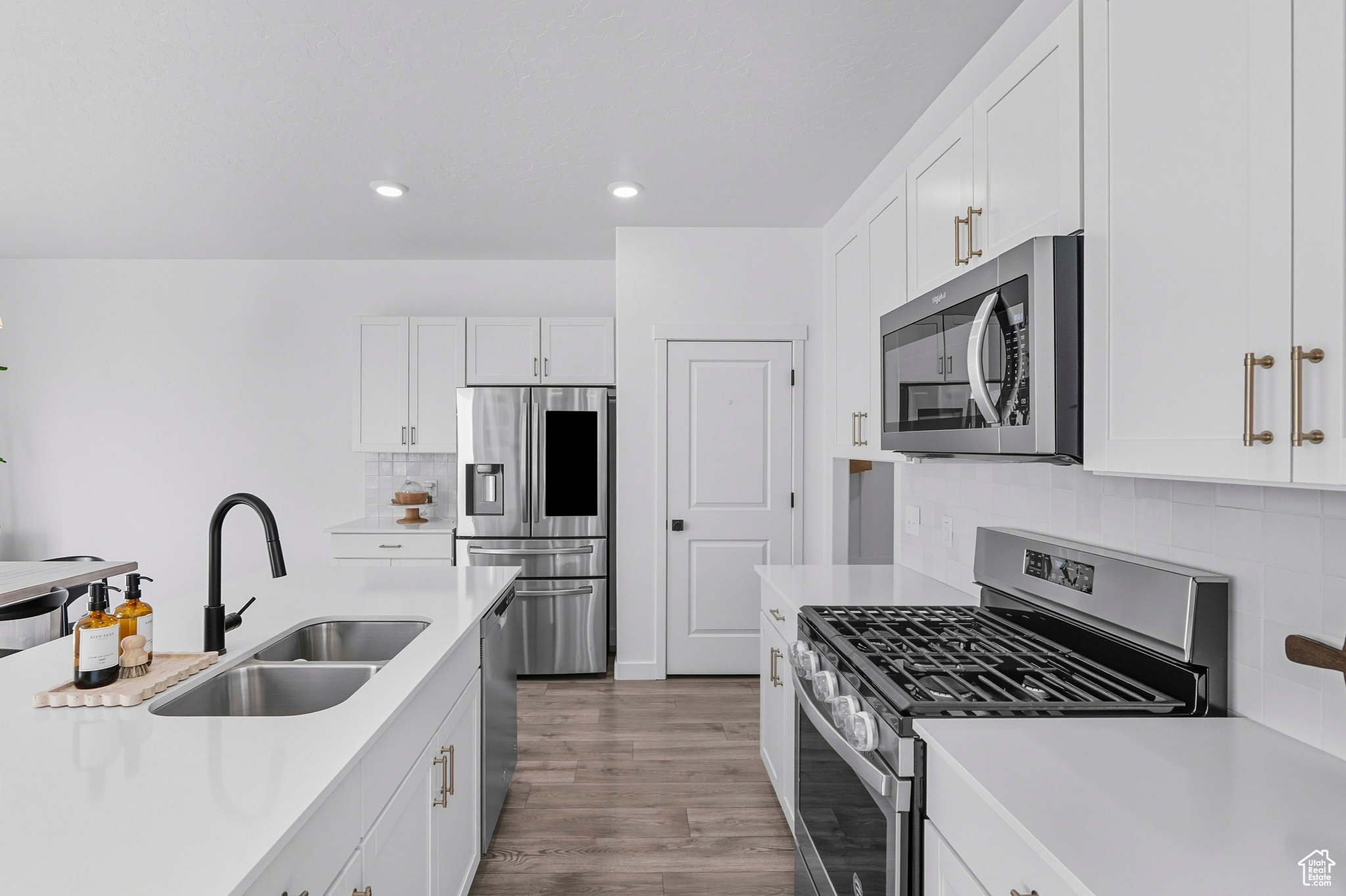 COLD SPRING RANCH - Residential