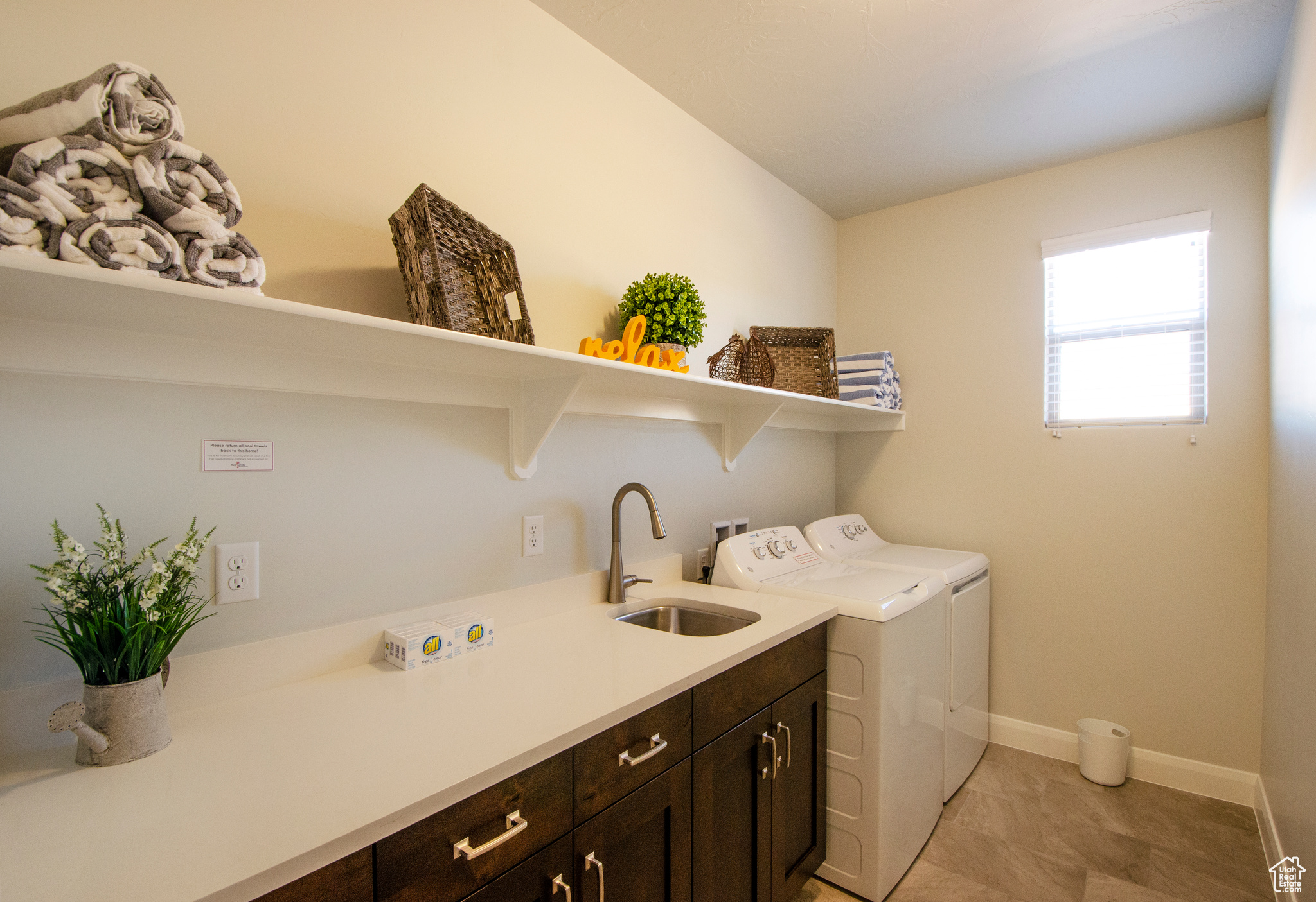 1146 N Paseos St, Washington, Utah image 17