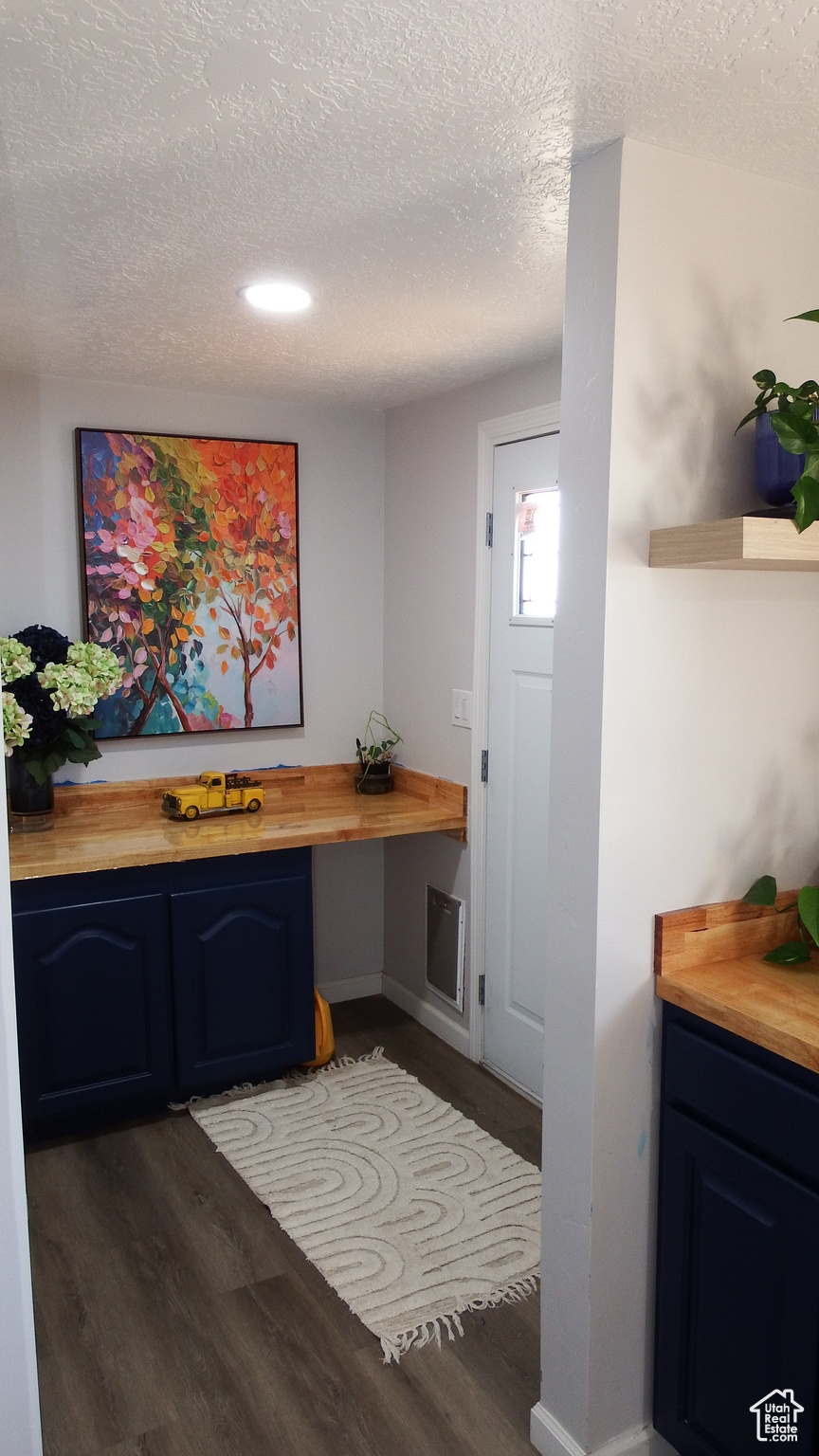EAST MEADOWS - Residential