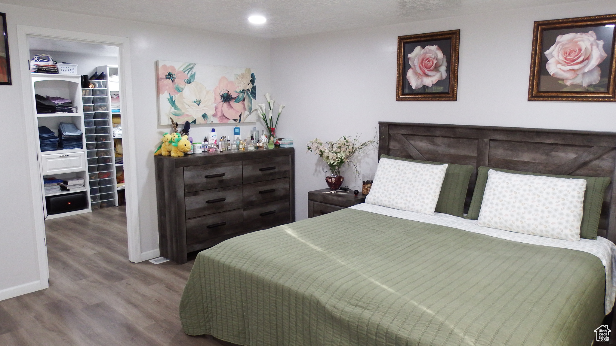 EAST MEADOWS - Residential