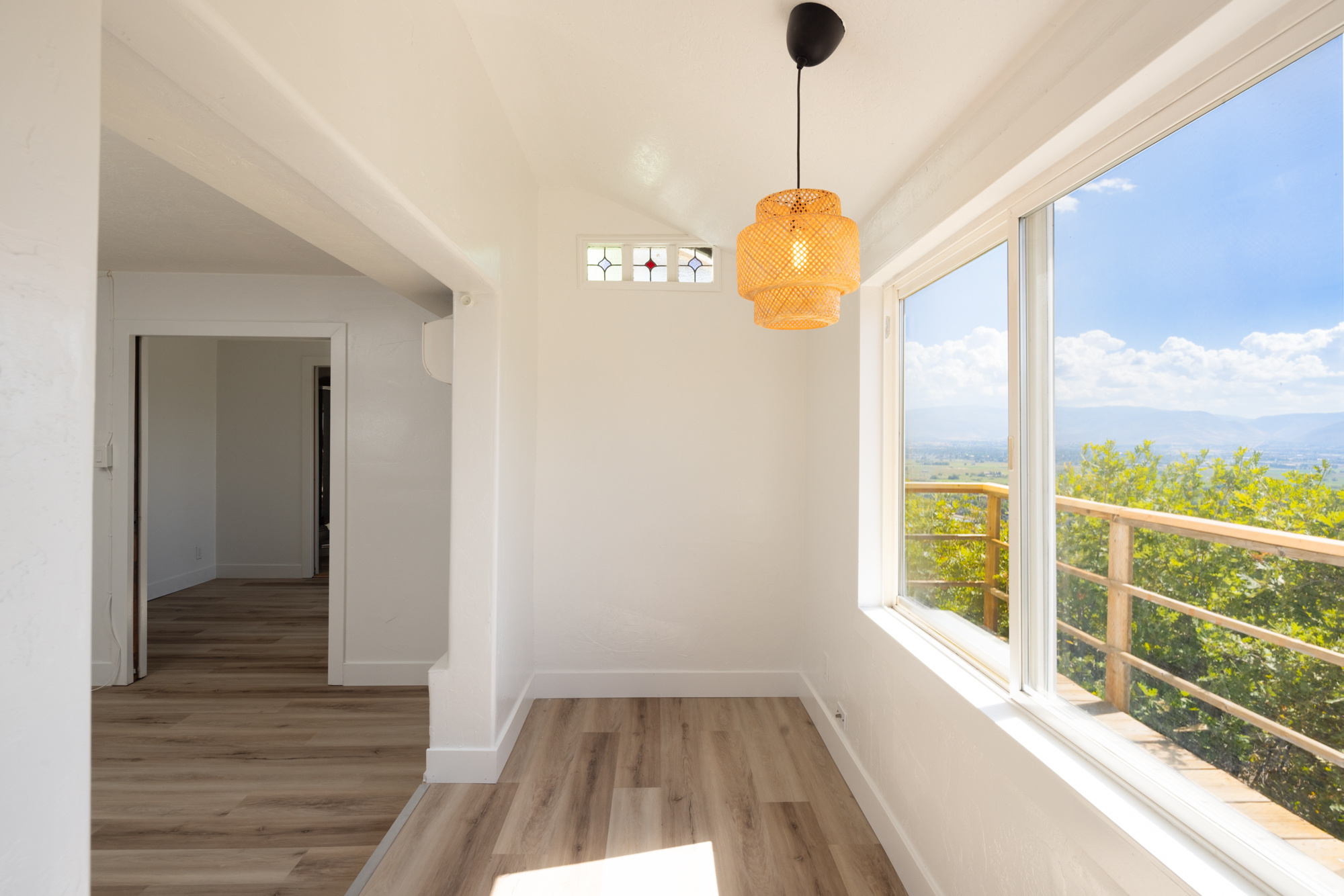 INTERLAKEN - Residential