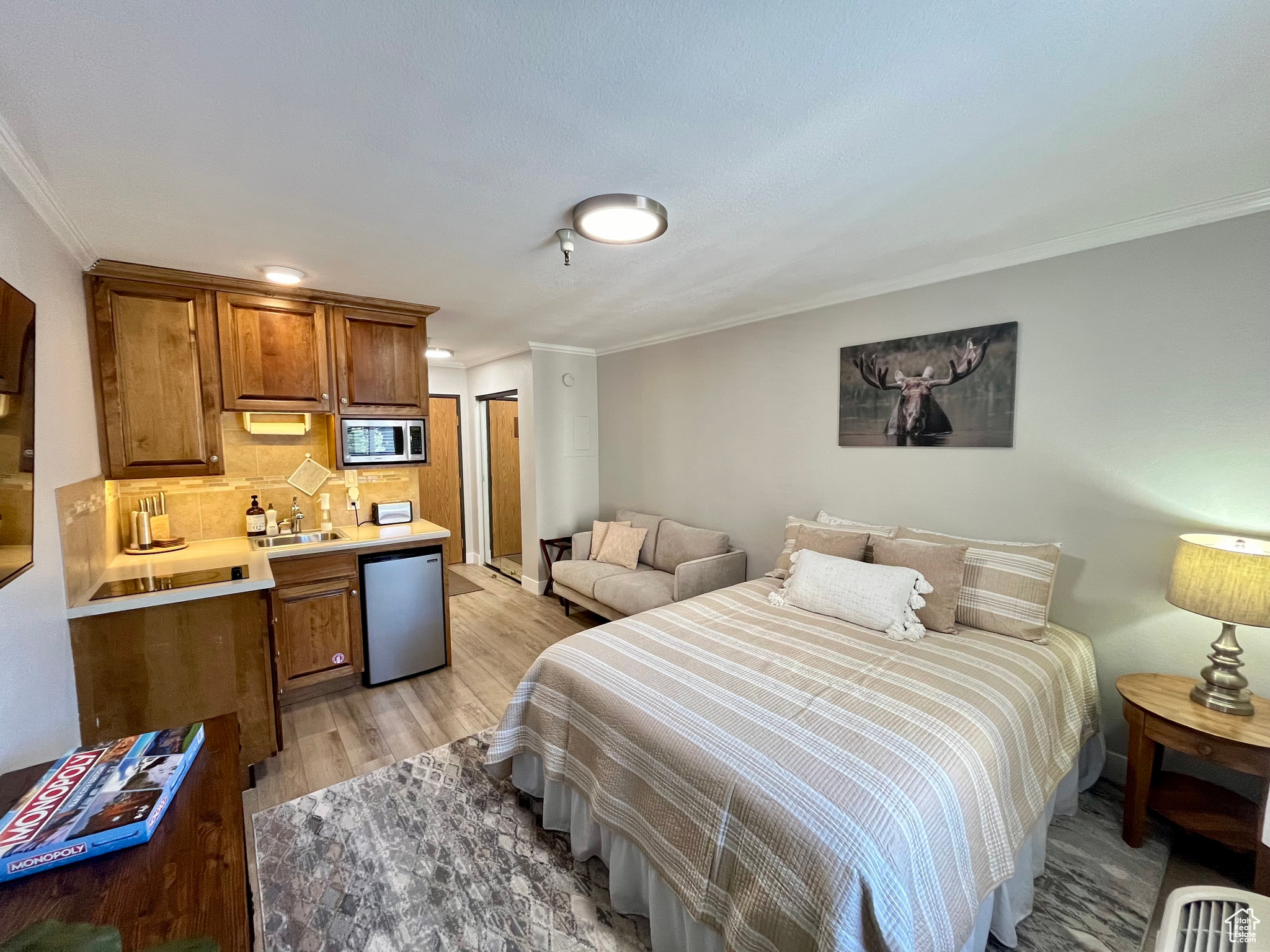 CARRIAGE HOUSE CONDOMINIUMSAS - Residential