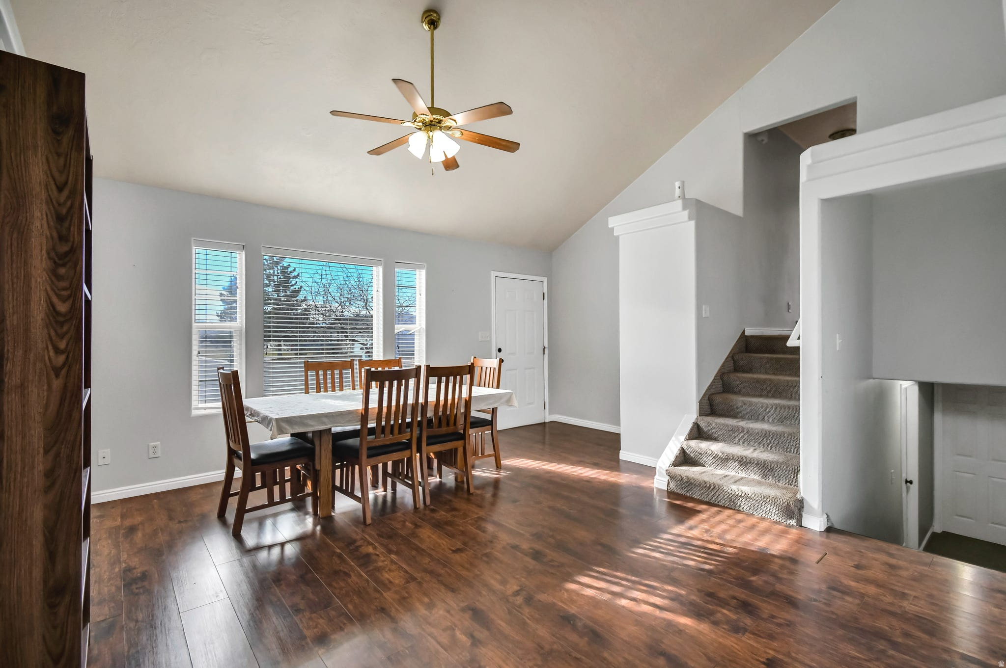 PINE HOLLOW ESTATES - Residential