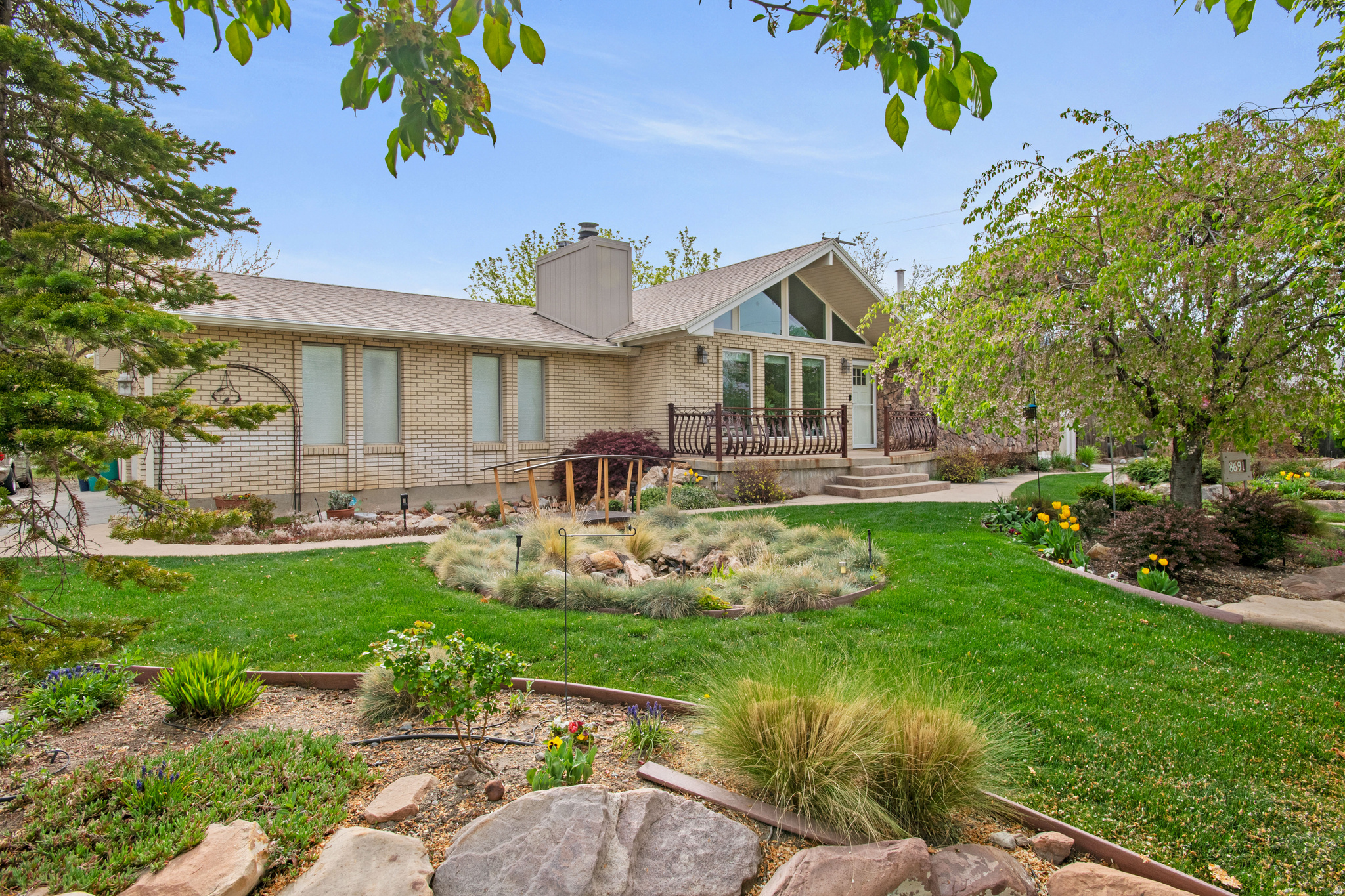 VALLEY VIEW #2 - Residential