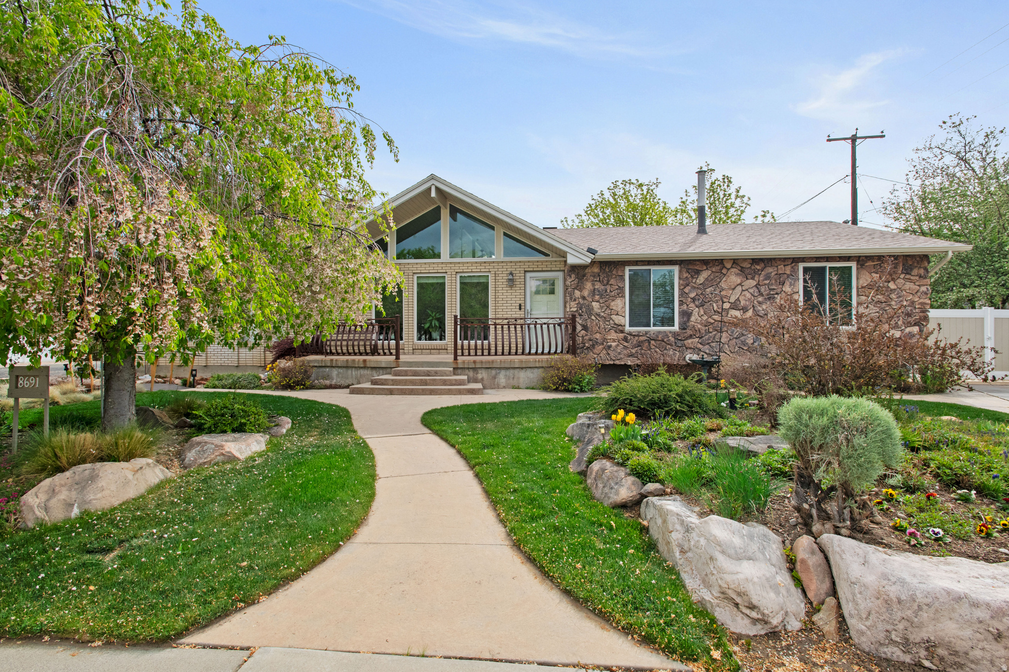 VALLEY VIEW #2 - Residential