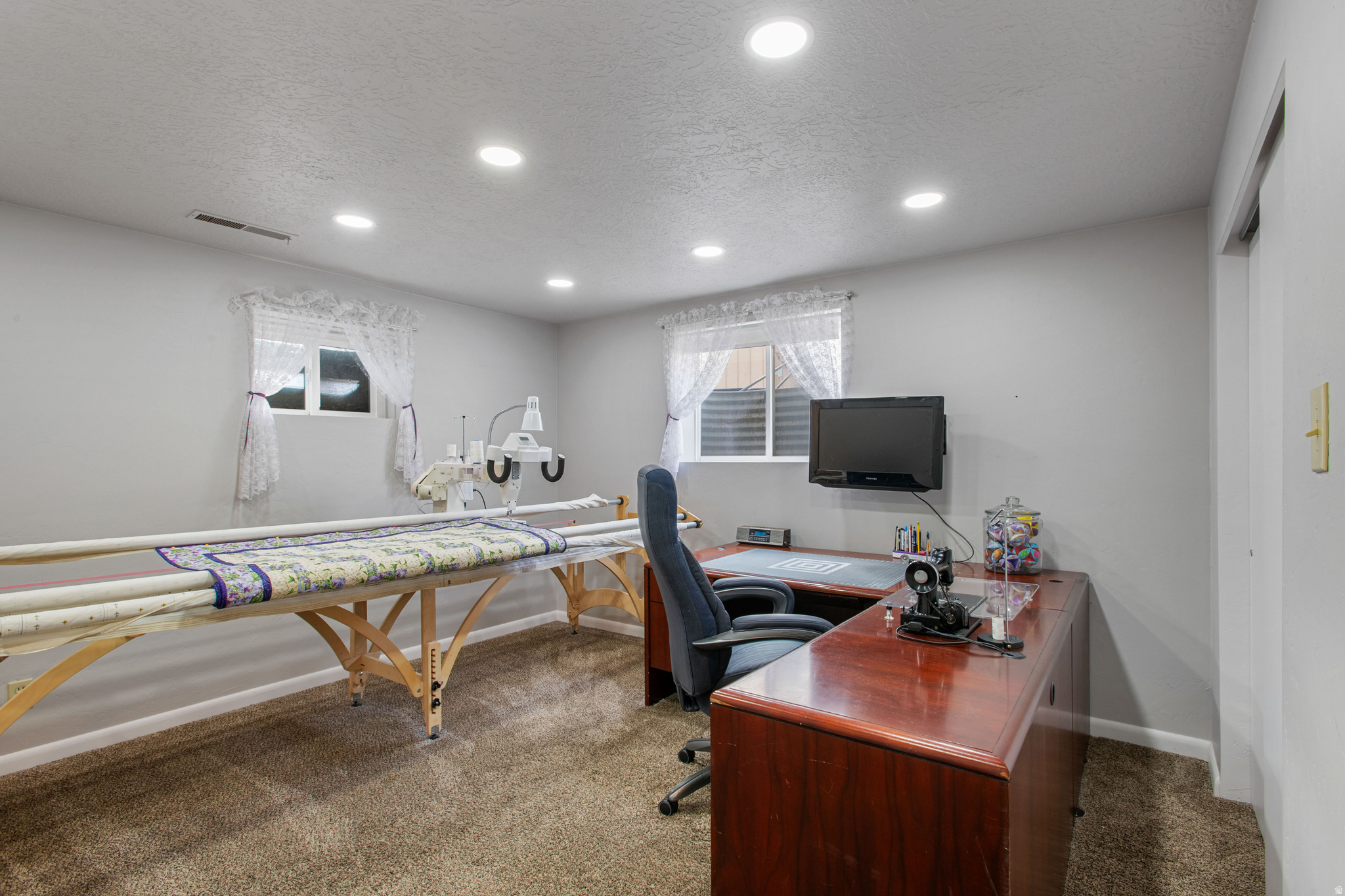 VALLEY VIEW #2 - Residential