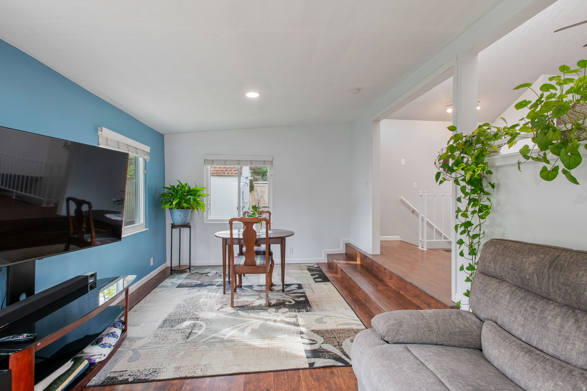 VALLEY VIEW #2 - Residential