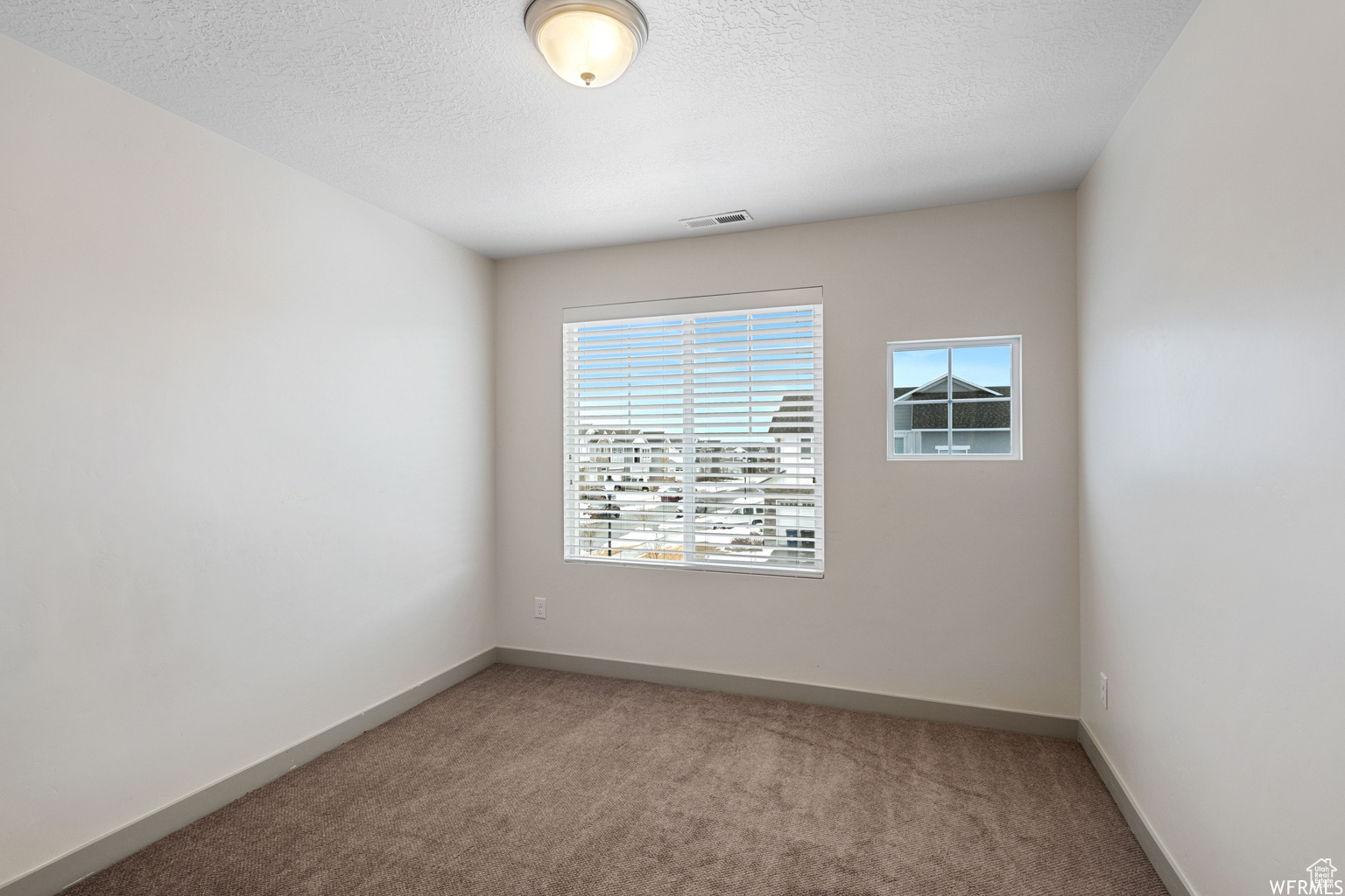 CREEKSIDE - Residential