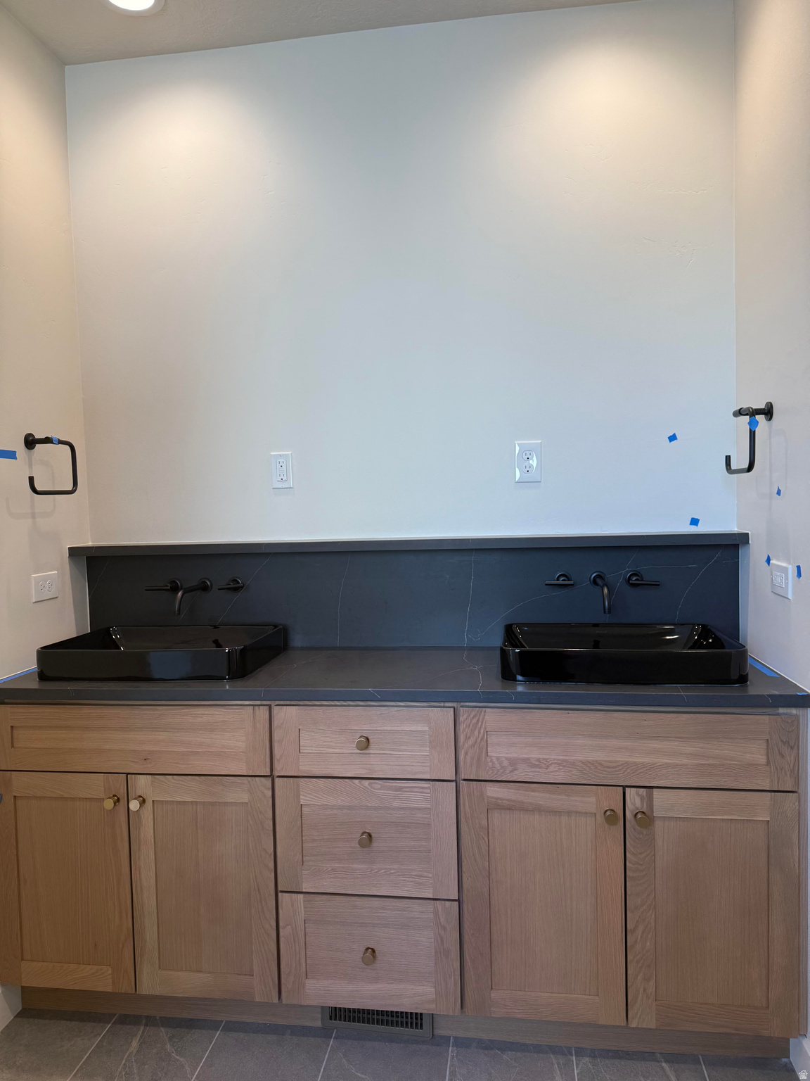 GUNTHER ESTATES - Residential