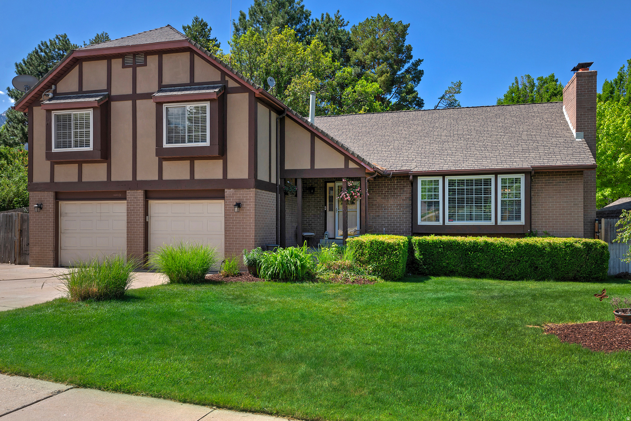 HILLSBOROUGH - Residential