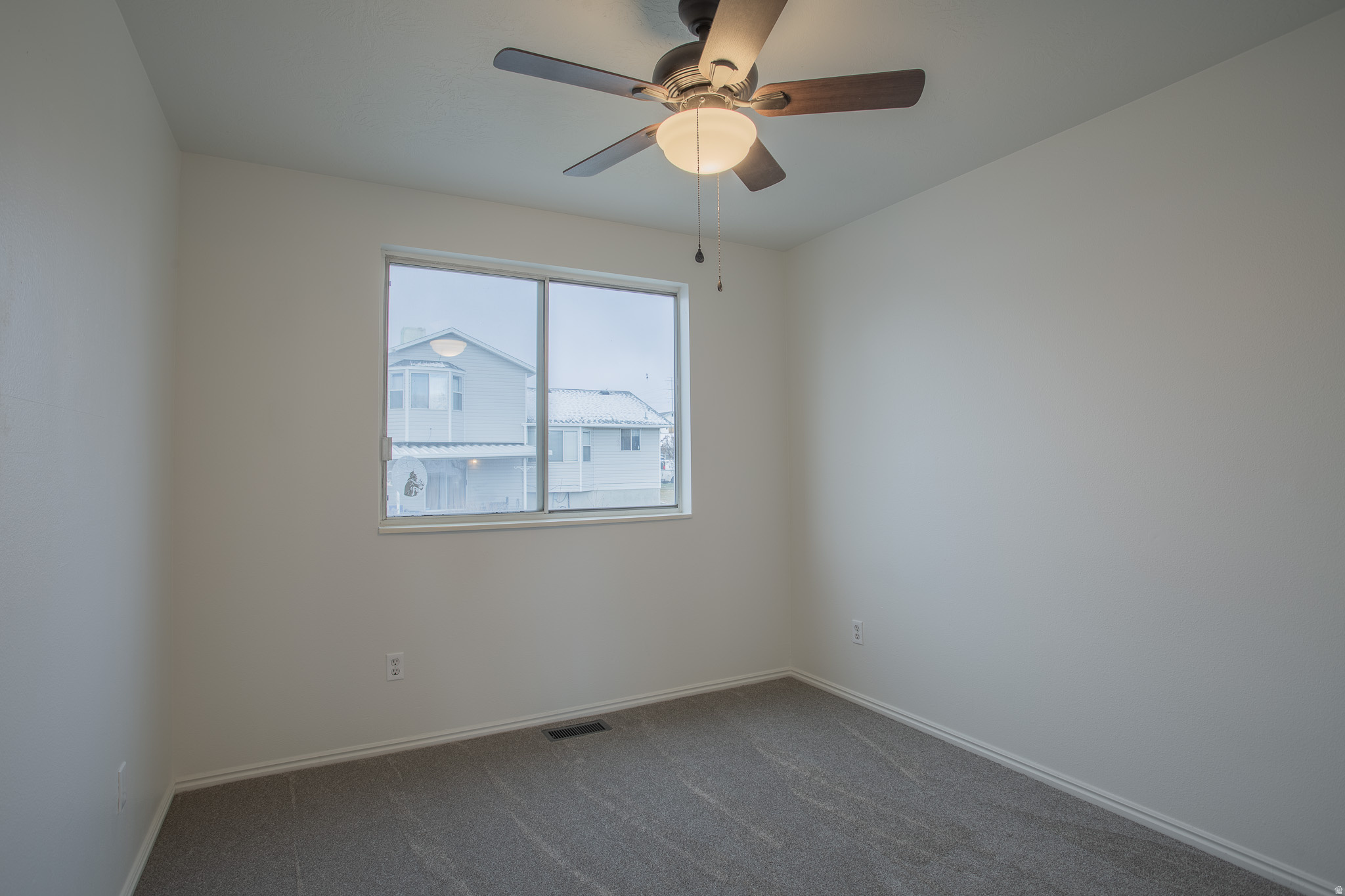 CAPE COD ESTATES - Residential