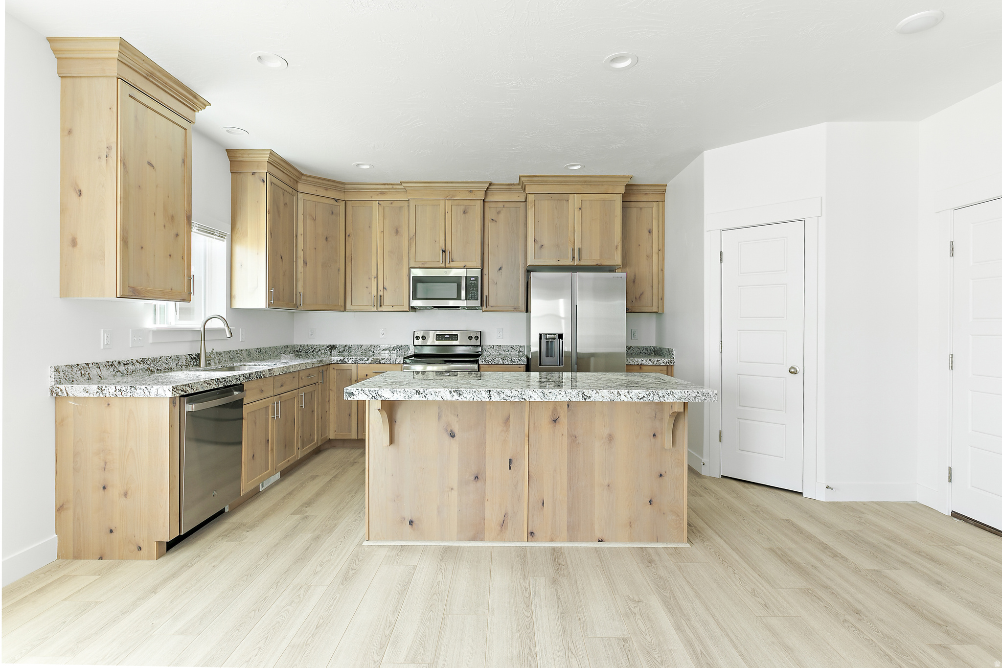 SILVERLAKE - Residential