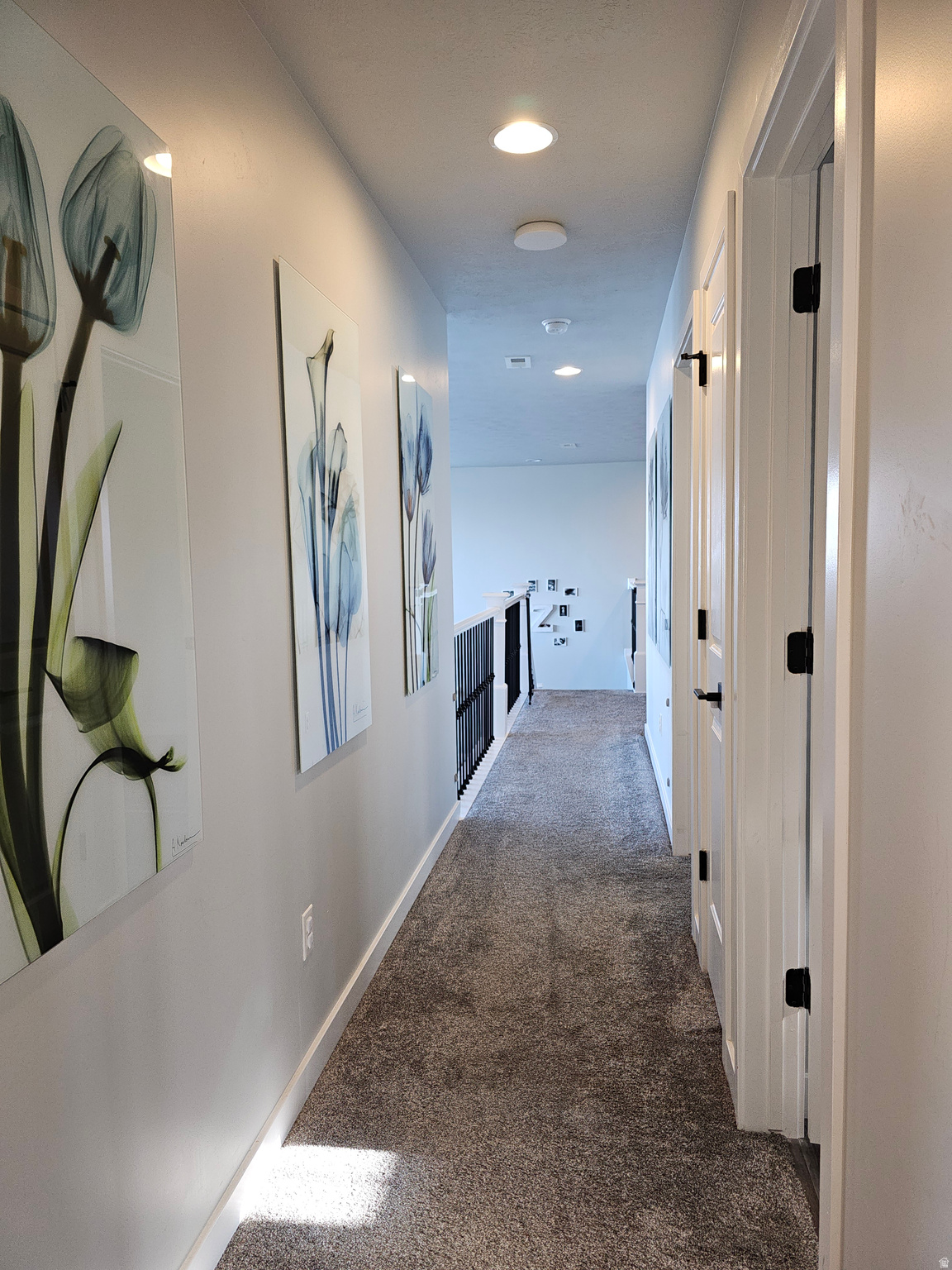 LAKESIDE - Residential