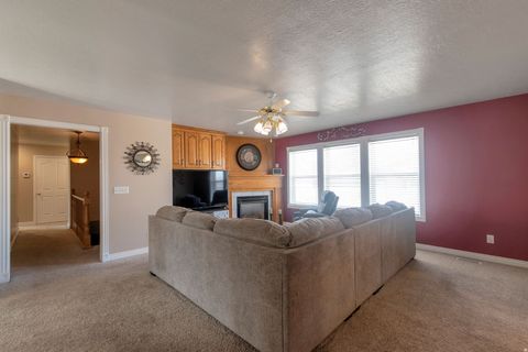 Tiny photo for 636 S 1850 E, Spanish Fork, UT 84660 (MLS # 2120948)