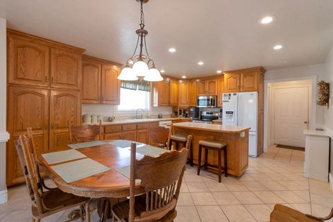 Tiny photo for 636 S 1850 E, Spanish Fork, UT 84660 (MLS # 2120948)