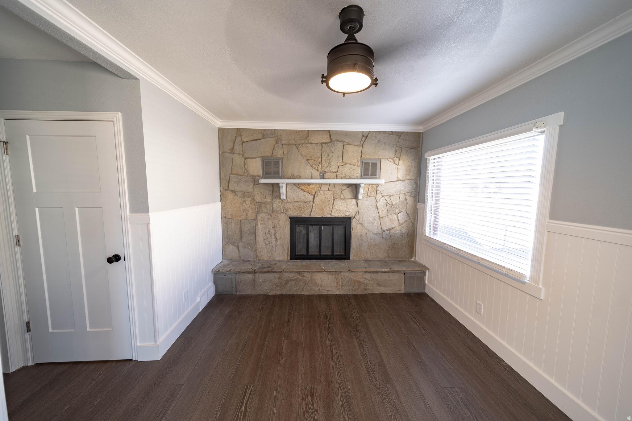 HIGH SCHOOL SUB - Residential