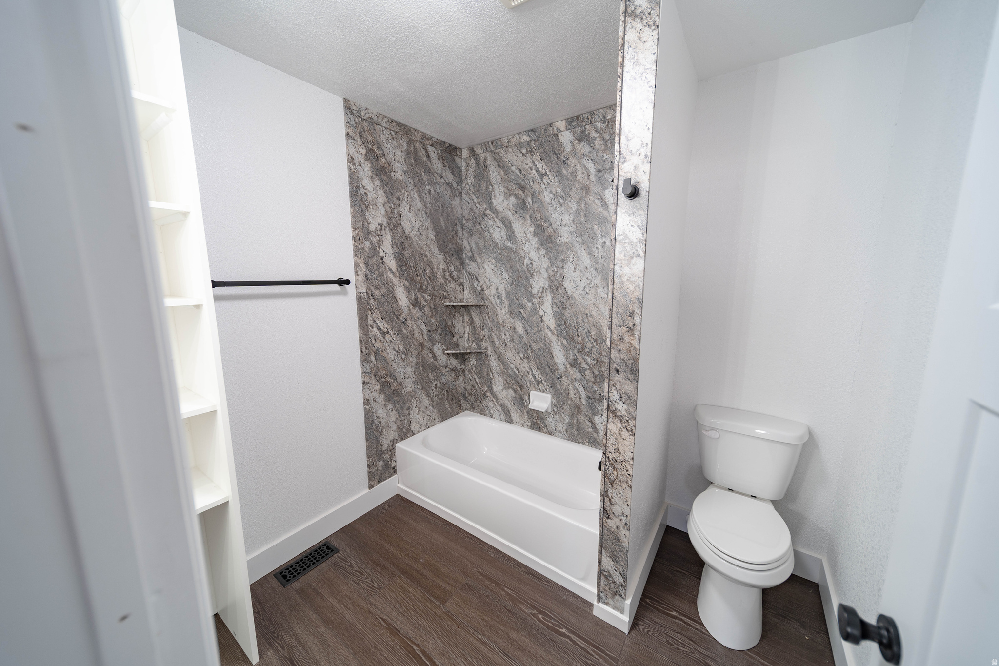 HIGH SCHOOL SUB - Residential