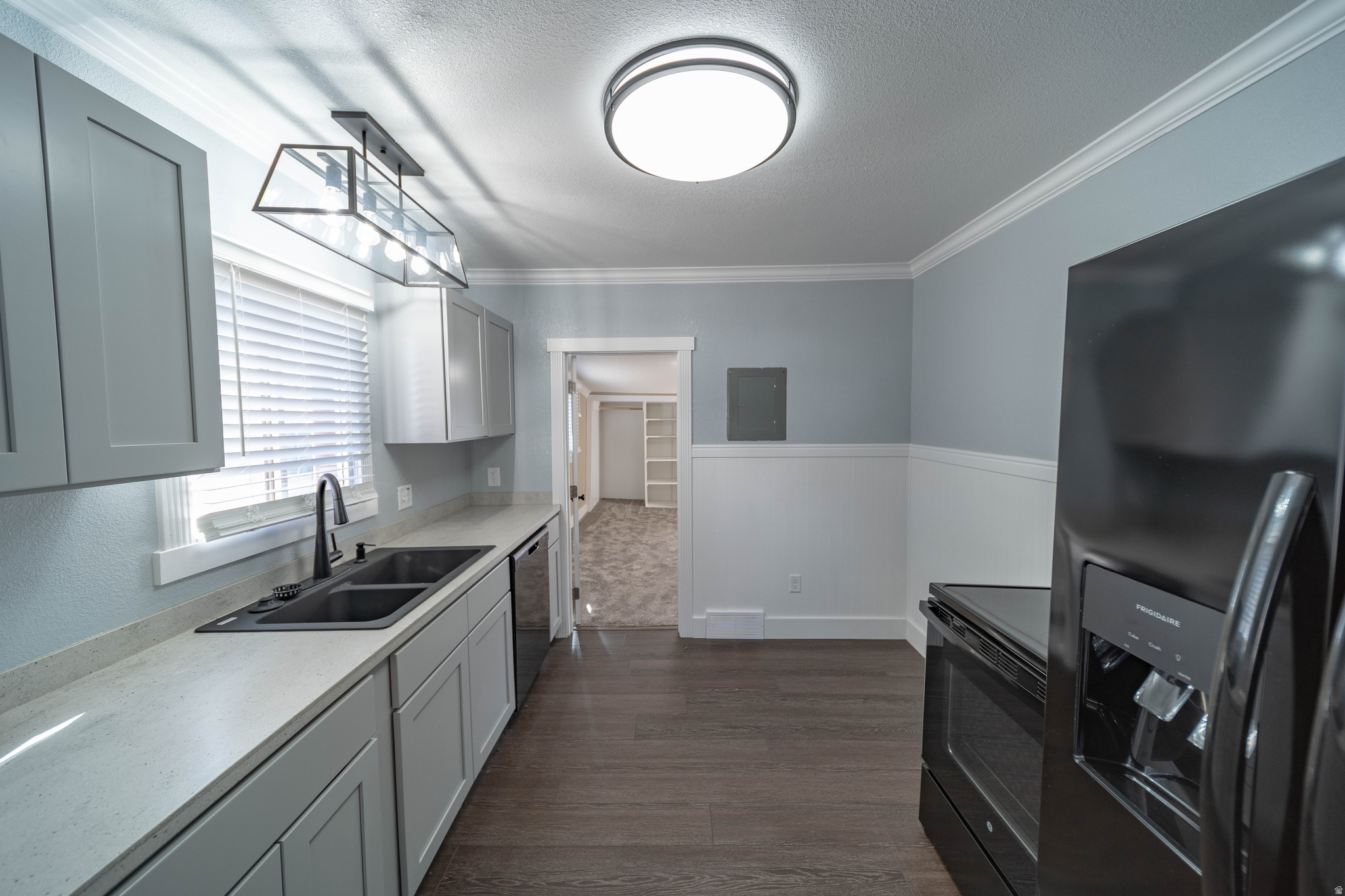 HIGH SCHOOL SUB - Residential