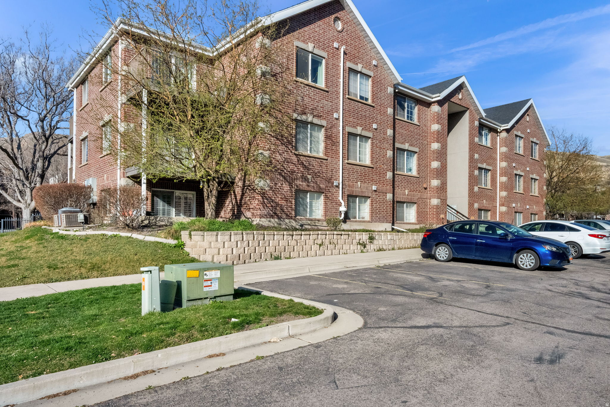 BROOKLYN - Residential