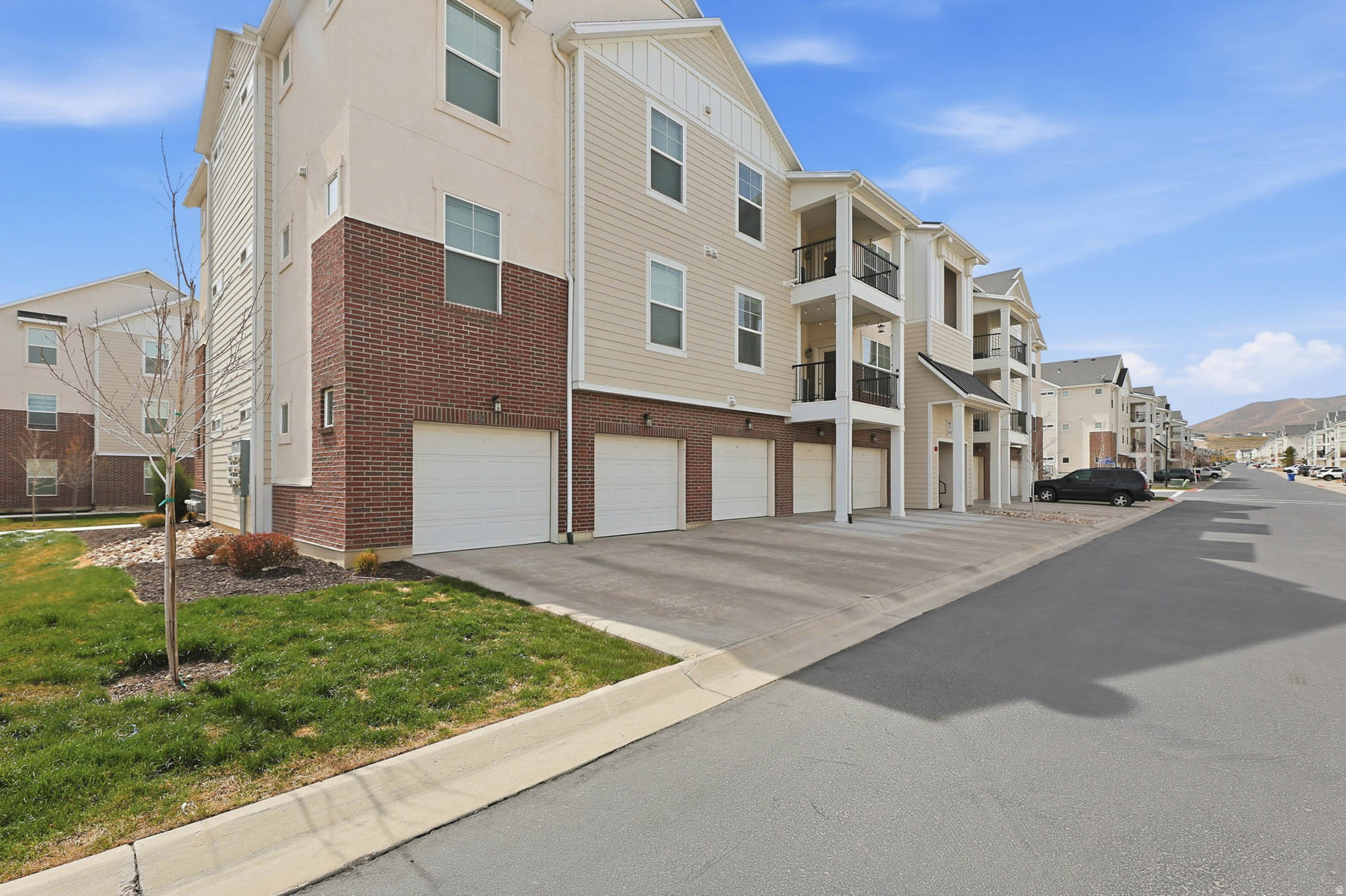 THE EXCHANGE - Residential