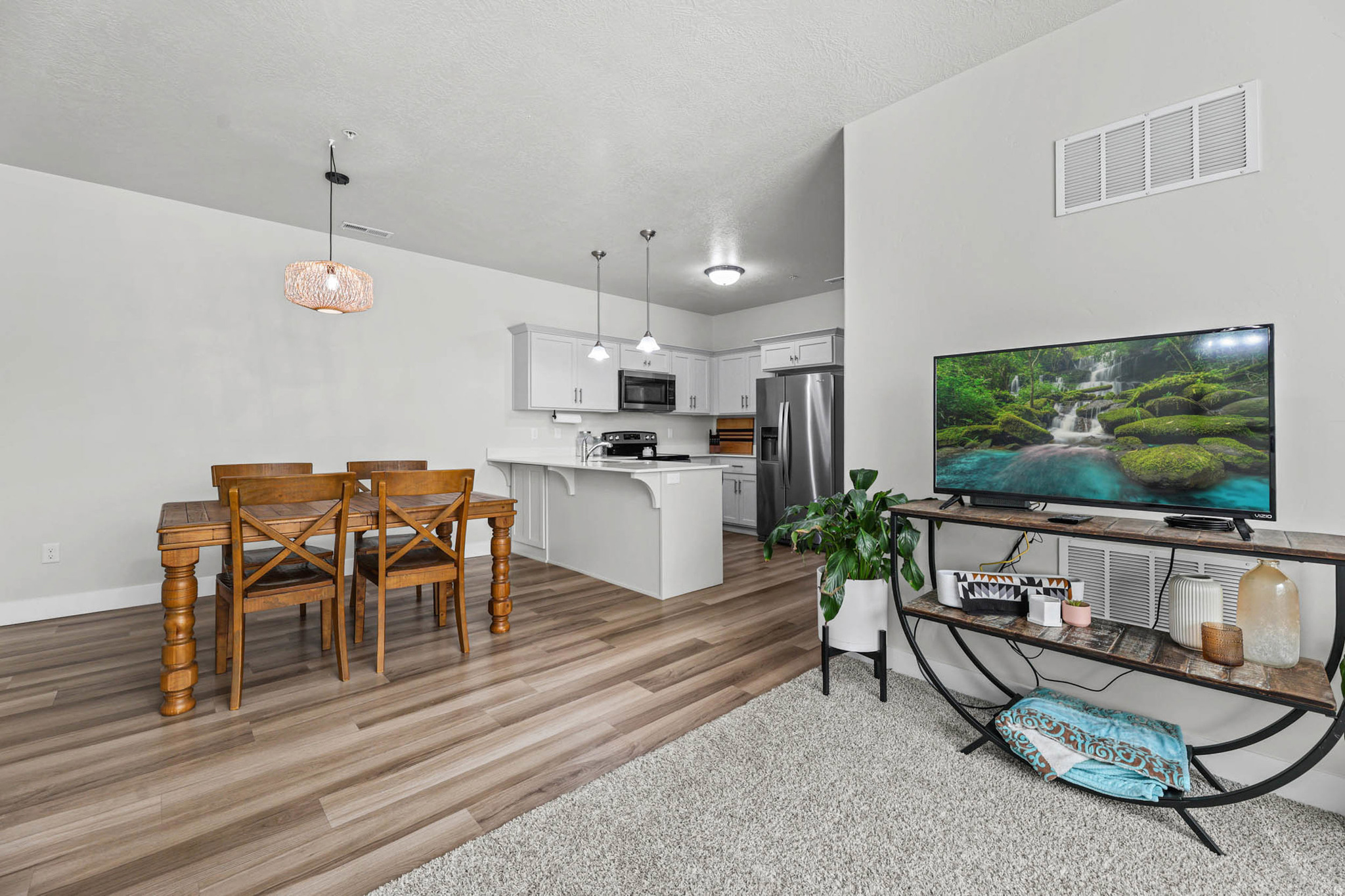 THE EXCHANGE - Residential