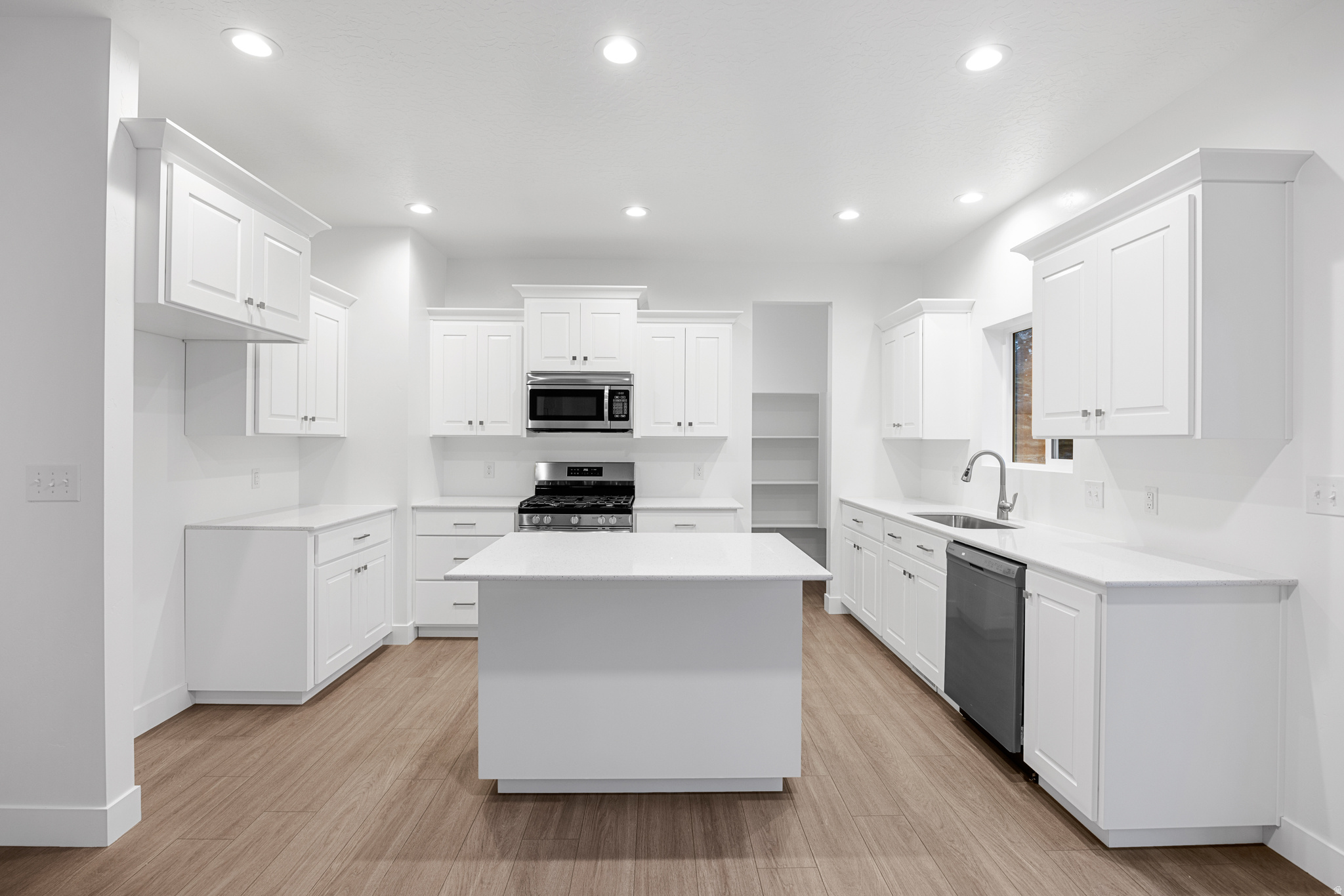 MELLOR AT SPANISH FORK - Residential