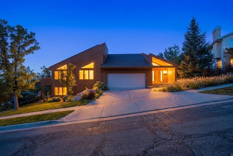 Tiny photo for 2352 S LAKELINE DR, Salt Lake City, UT 84109 (MLS # 2164785)