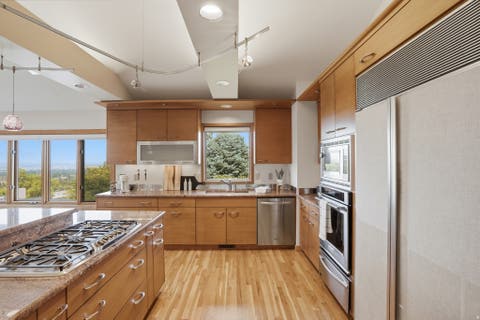 Tiny photo for 2352 S LAKELINE DR, Salt Lake City, UT 84109 (MLS # 2164785)