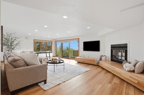 Tiny photo for 2352 S LAKELINE DR, Salt Lake City, UT 84109 (MLS # 2164785)
