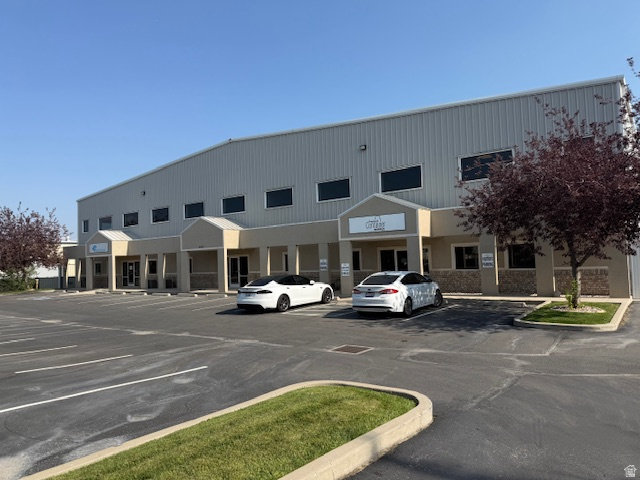 PARK - Commercial Lease