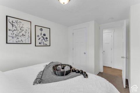 Tiny photo for 4633 S TINA WAY, Salt Lake City, UT 84107 (MLS # 2189948)