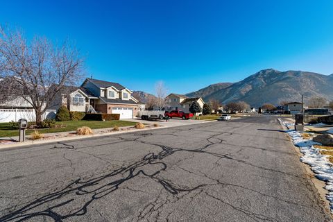 Tiny photo for 116 E 1150 N, Harrisville, UT 84404 (MLS # 2131760)