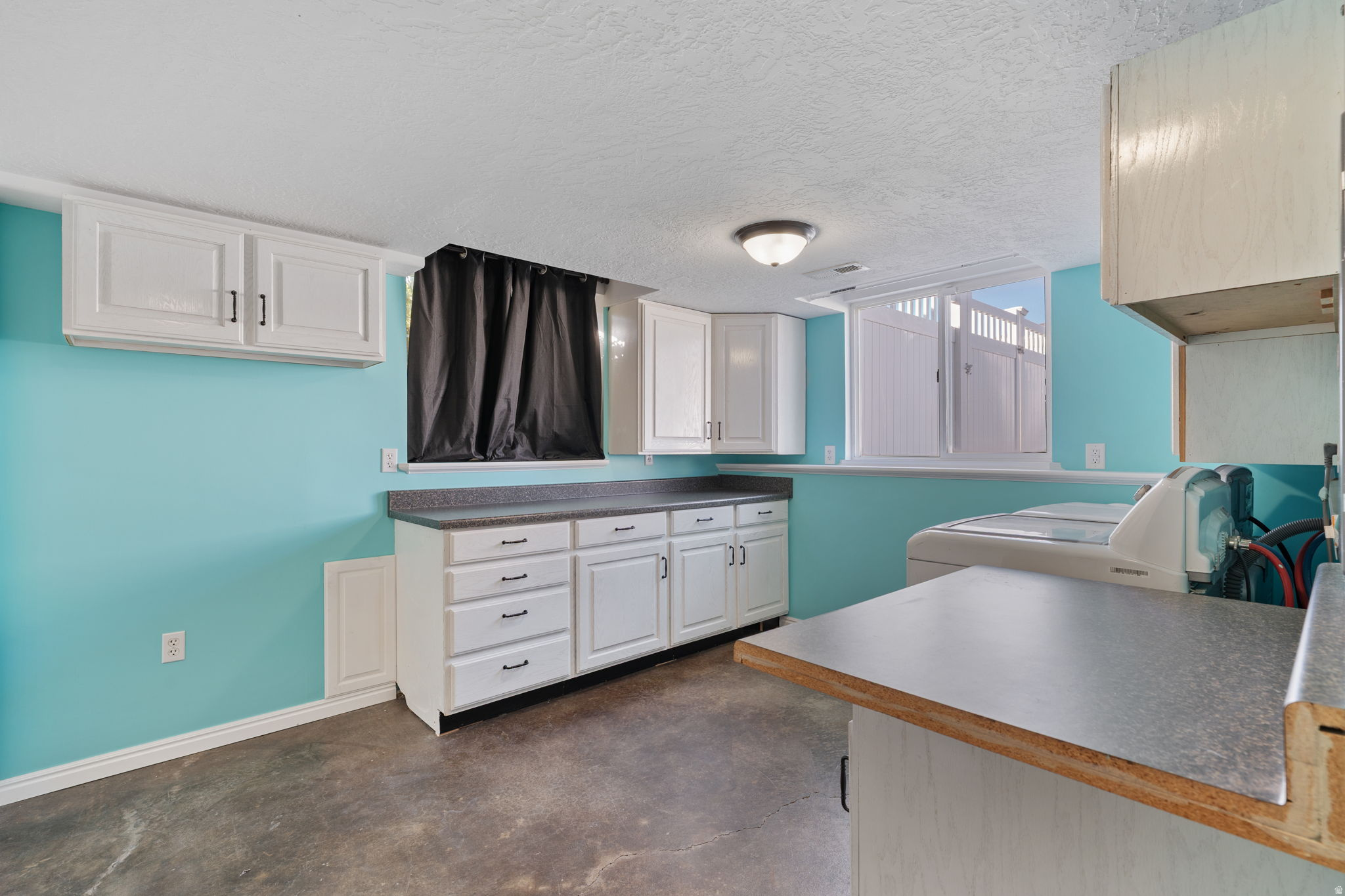 ASPEN MEADOW - Residential