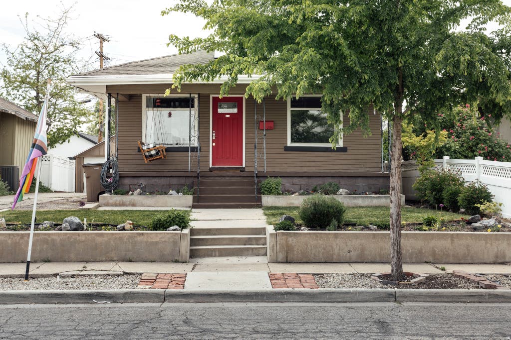 Photo of 2156 S GREEN ST, Salt Lake City, UT 84106 (MLS # 2157546)