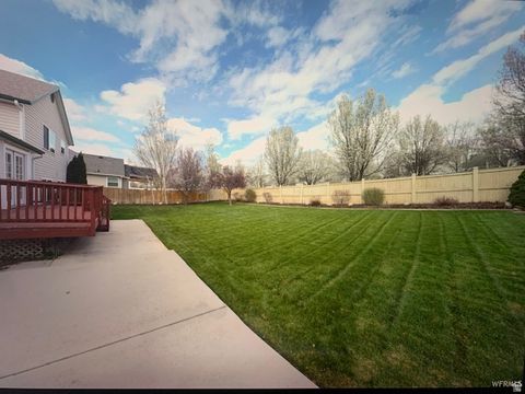 Tiny photo for 11463 S CRANBERRY HILL CT E, Draper, UT 84020 (MLS # 2130534)