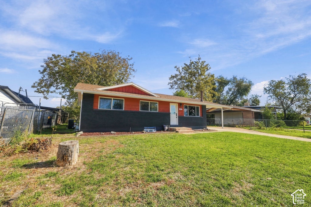 Photo of 1874 N MATTHEW DR W, Layton, UT 84041 (MLS # 2193183)
