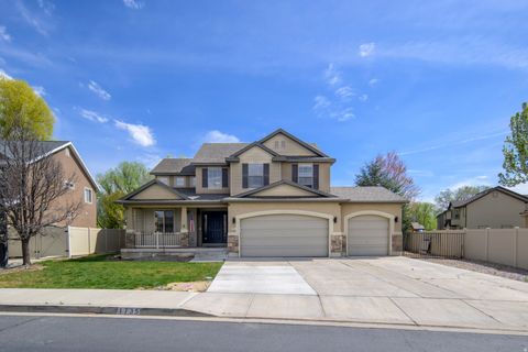 Photo of 1735 SPRING CREEK RANCH RD, Lehi, UT 84043 (MLS # 2146913)