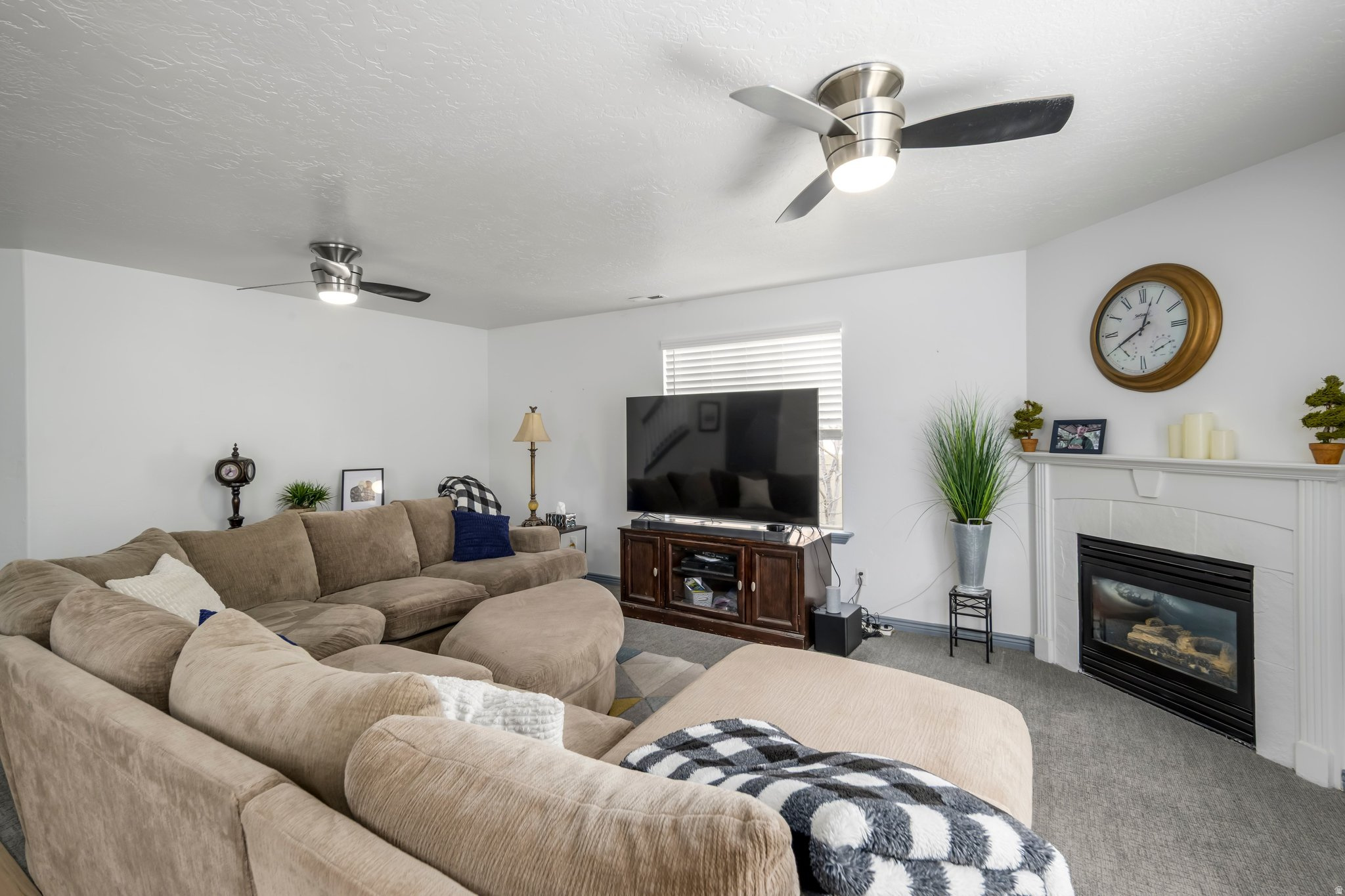 SPRING CREEK RANCH - Residential