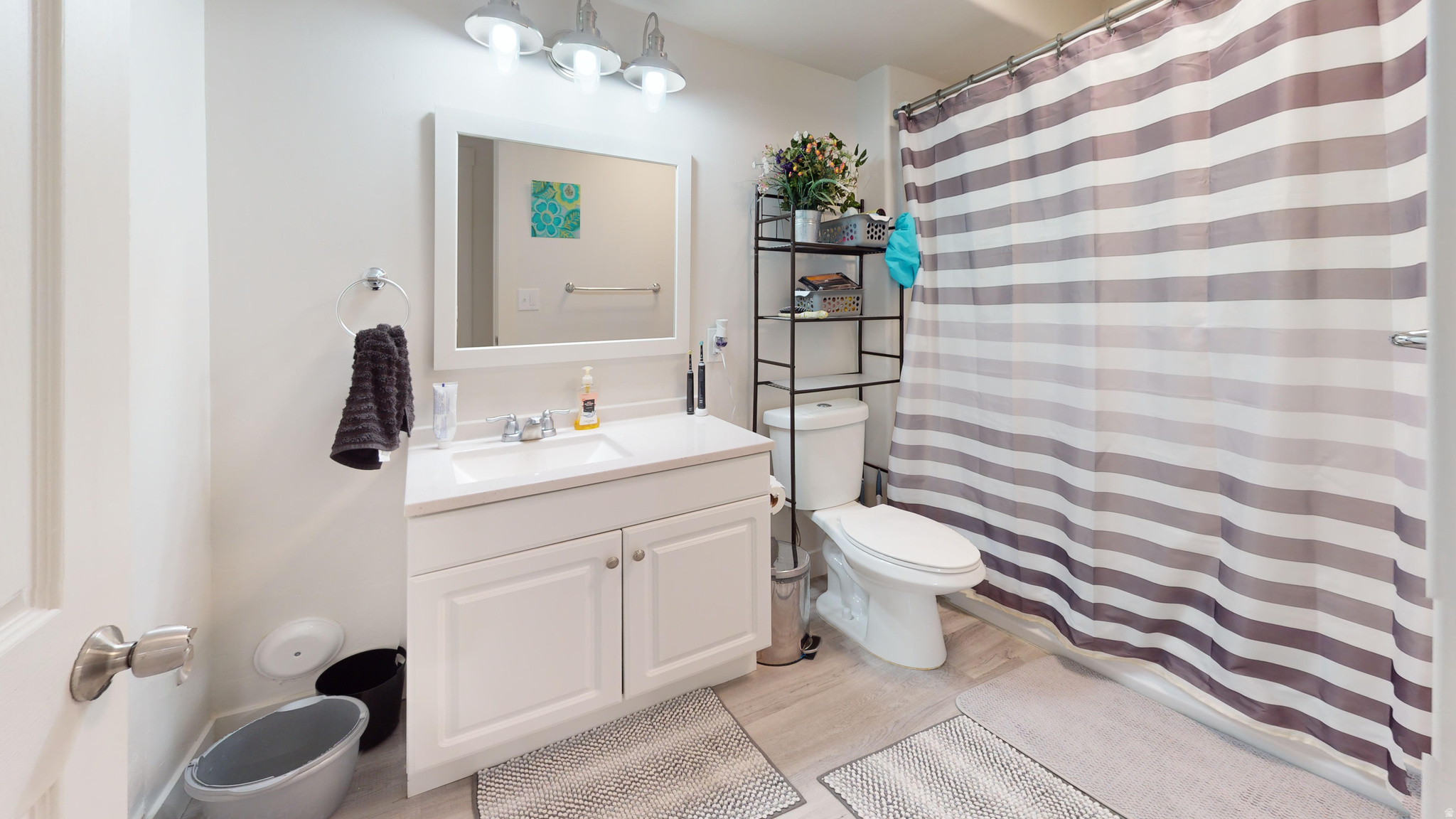 BRIDGEPORT AT WATERS EDGE - Residential