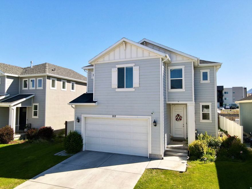 Welcome to this beautifully maintained 5 bed, 3.5 bath home located in the heart of Vineyard Utah. this spacious property features a finished basement, perfect for additional living space and gatherings. The modern kitchen is equipped with granite countertops and stainless steel appliances. Alarm system and cameras included. Situated in a family-friendly neighborhood, this home is just a short walk from the local elementary school. the community offers a variety of amenities, including scenic biking trails, multiple pools and hot tubs, a splash pad, and several parks, making it the perfect place fro an active lifestyle. Don't miss your chance to own this wonderful home in one of Utahs most desirable areas! Square footage figures are provided as a courtesy estimate only and Buyer is advised to obtain an independent measurement. HOA Remarks: