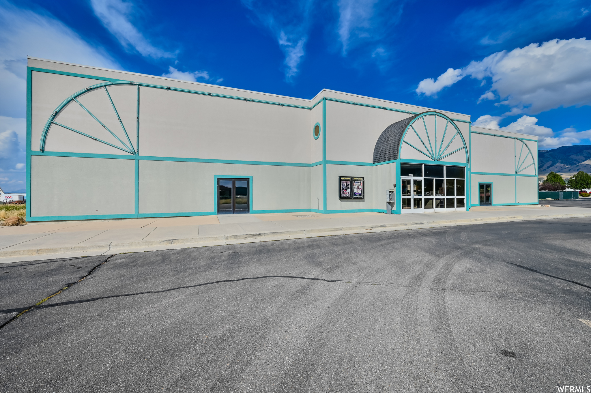 PIONEER PLAZA COMMER - Commercial Sale