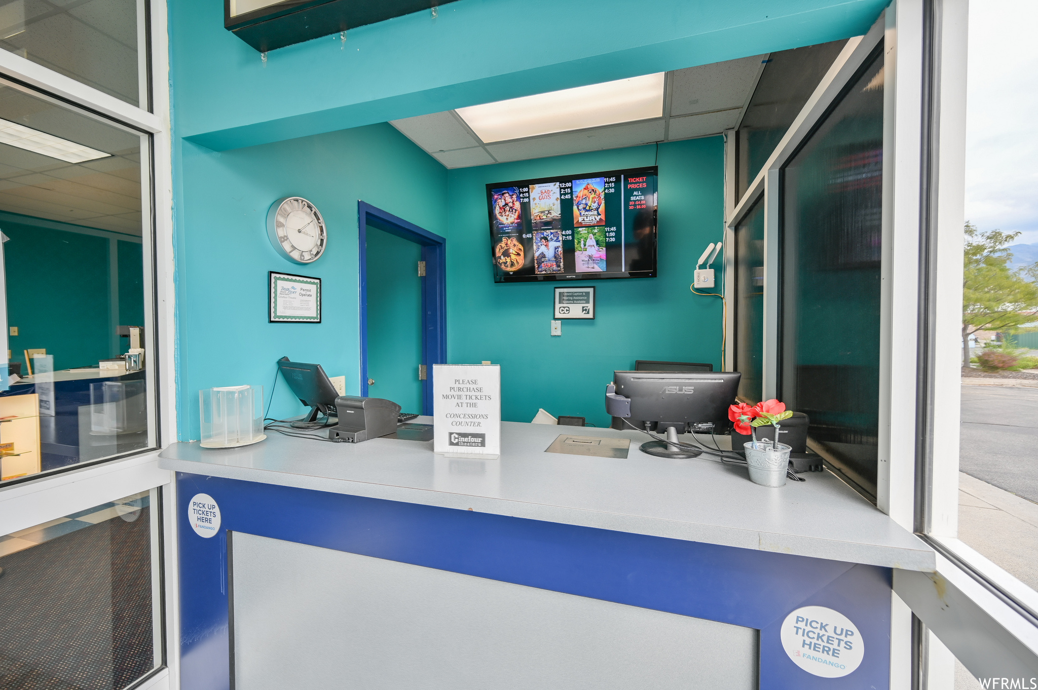 PIONEER PLAZA COMMER - Commercial Sale