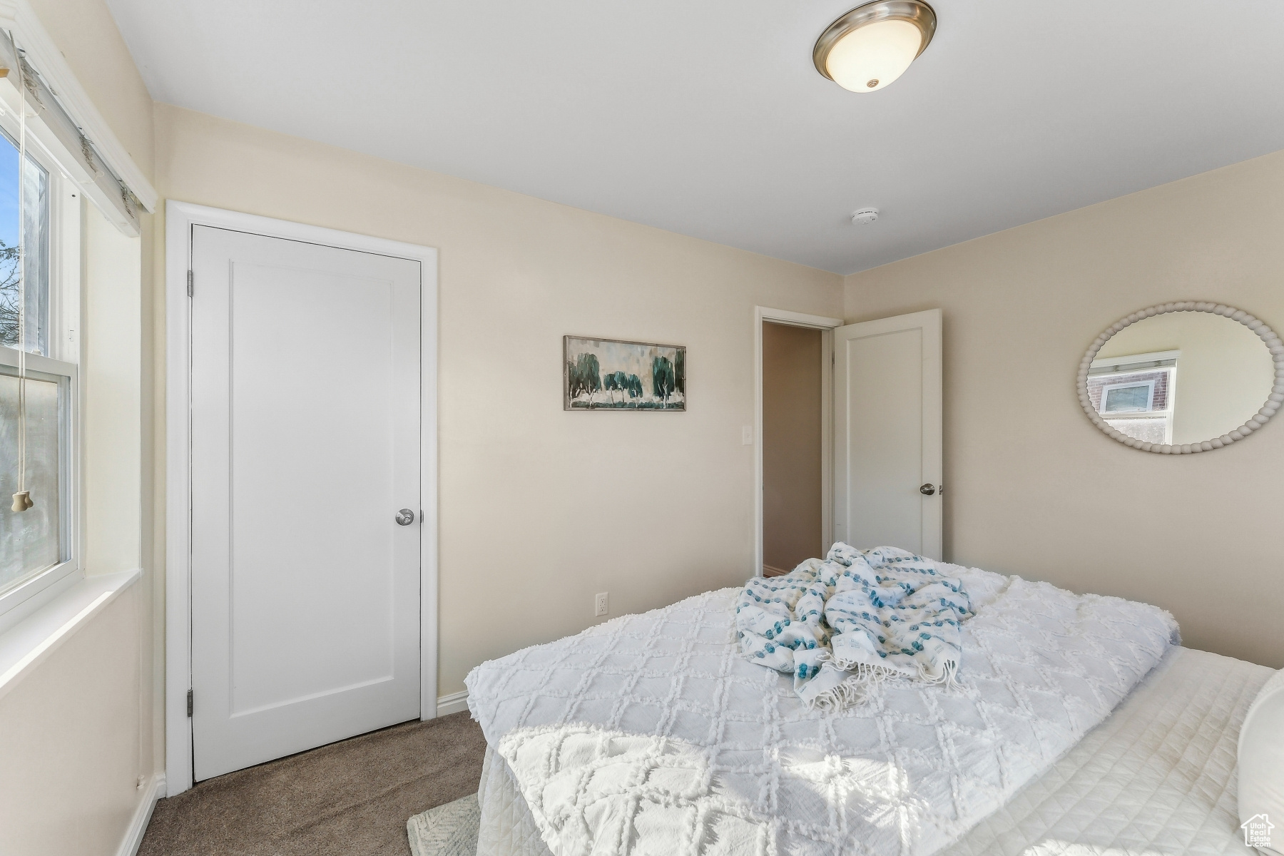 Murray, Utah 84107, United States, 4 Bedrooms Bedrooms, ,2 BathroomsBathrooms,Residential,Pending,17807