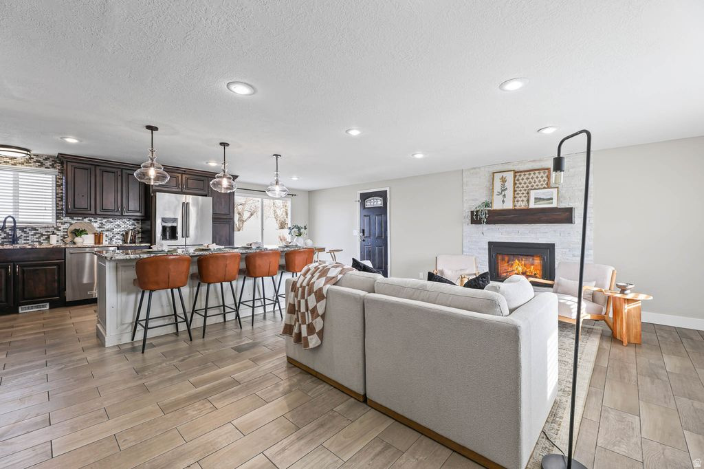 BLDG ASS'N SUB - Residential