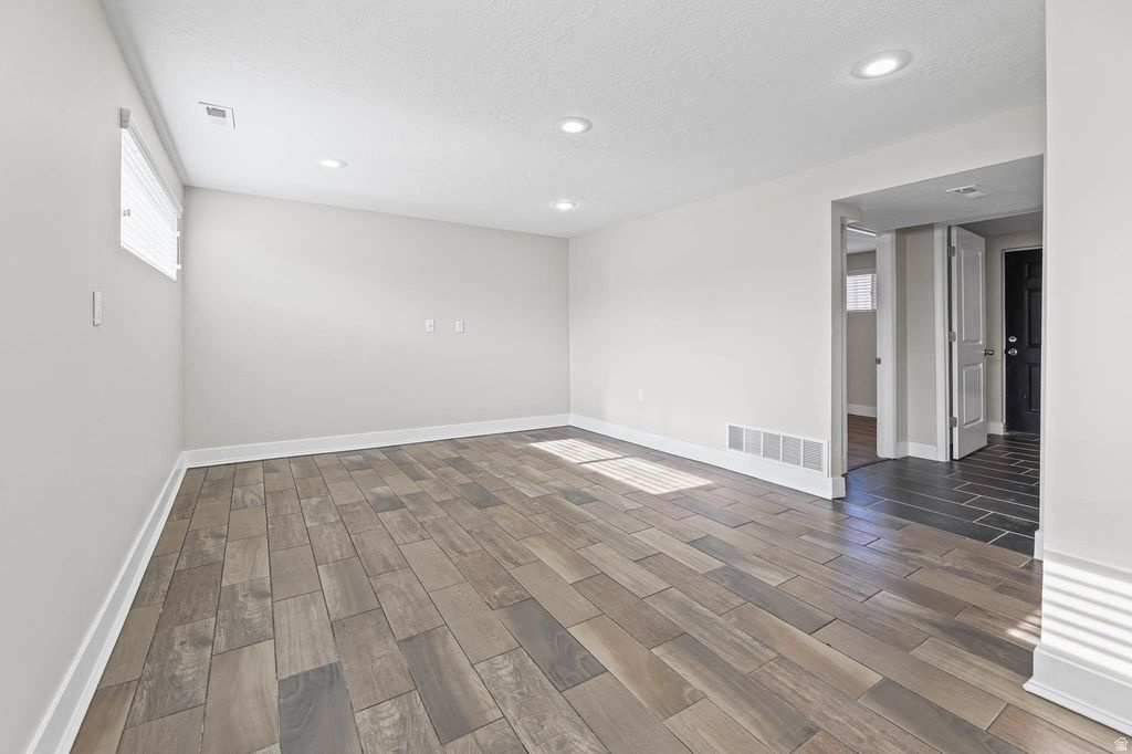 BLDG ASS'N SUB - Residential