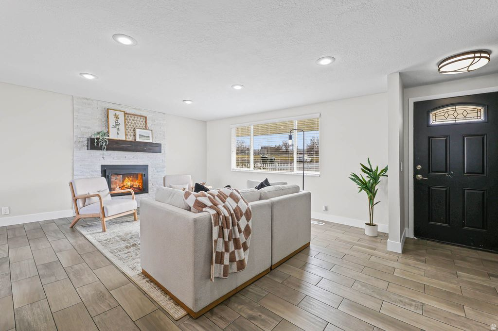 BLDG ASS'N SUB - Residential