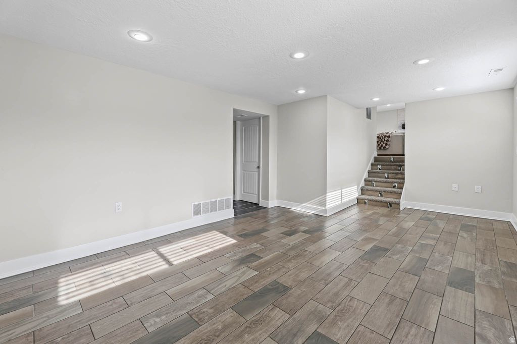 BLDG ASS'N SUB - Residential