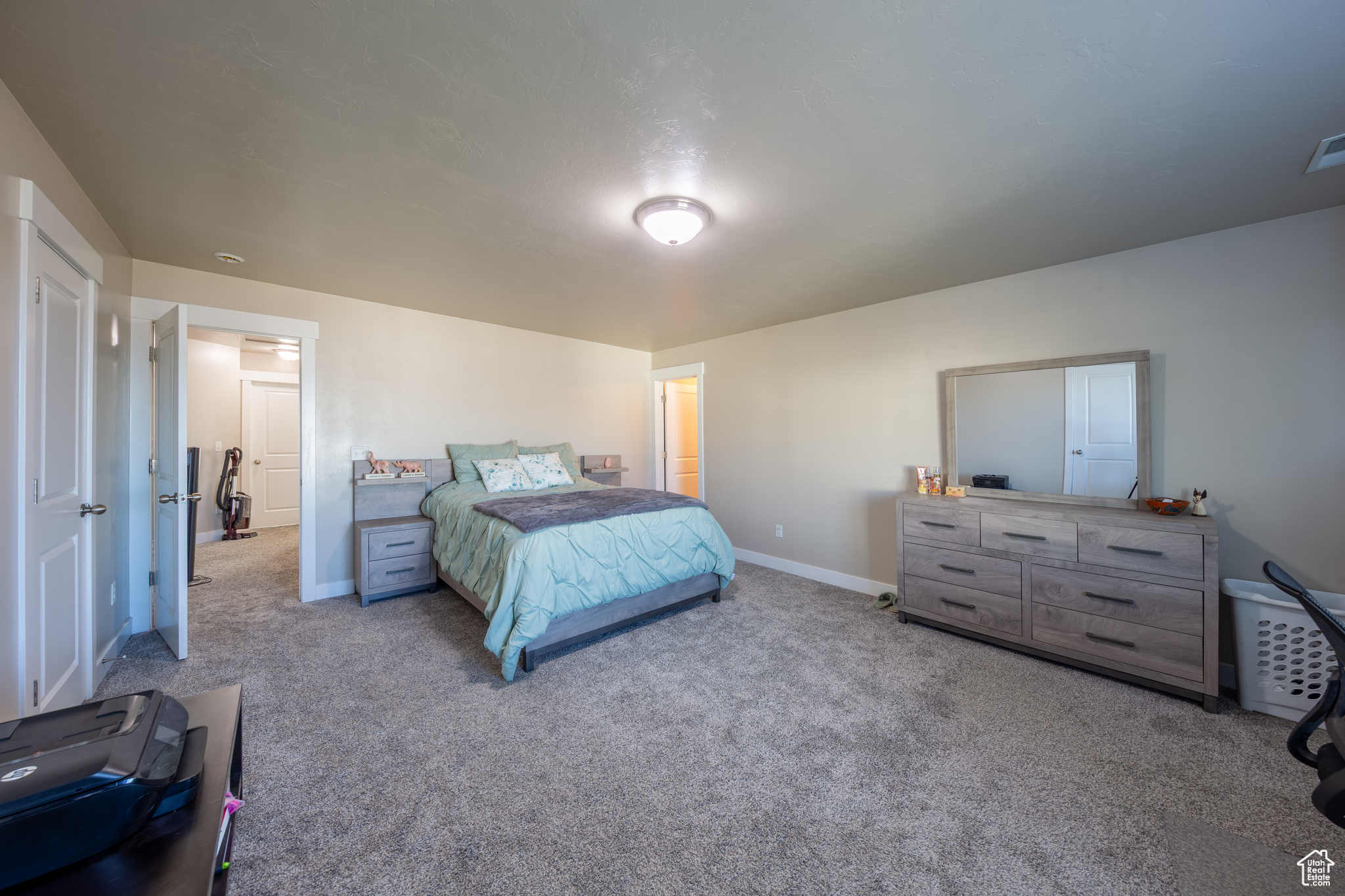 INDEPENDENCE AT POIN - Residential Lease